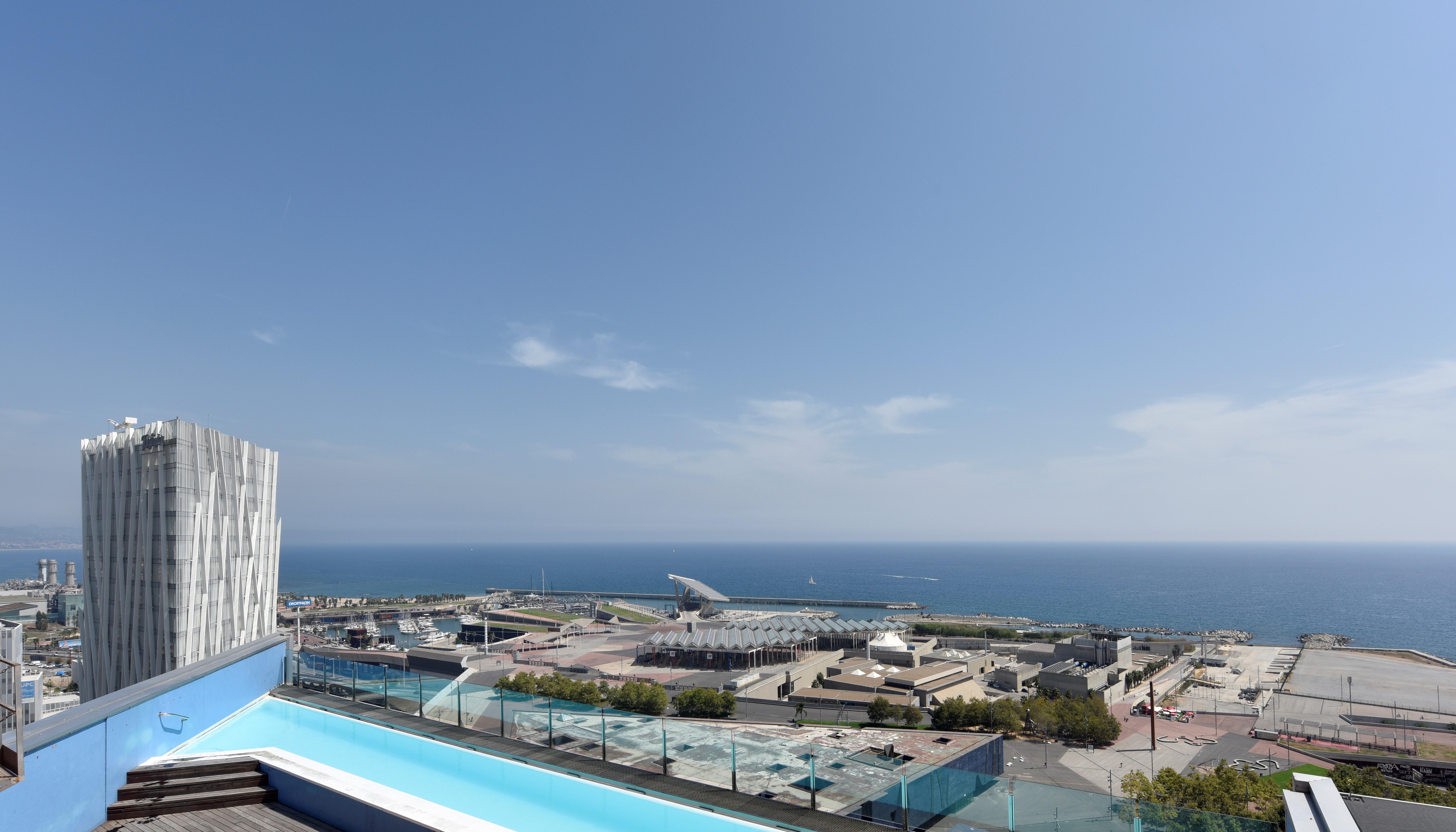 Barcelona Princess — Photos 2