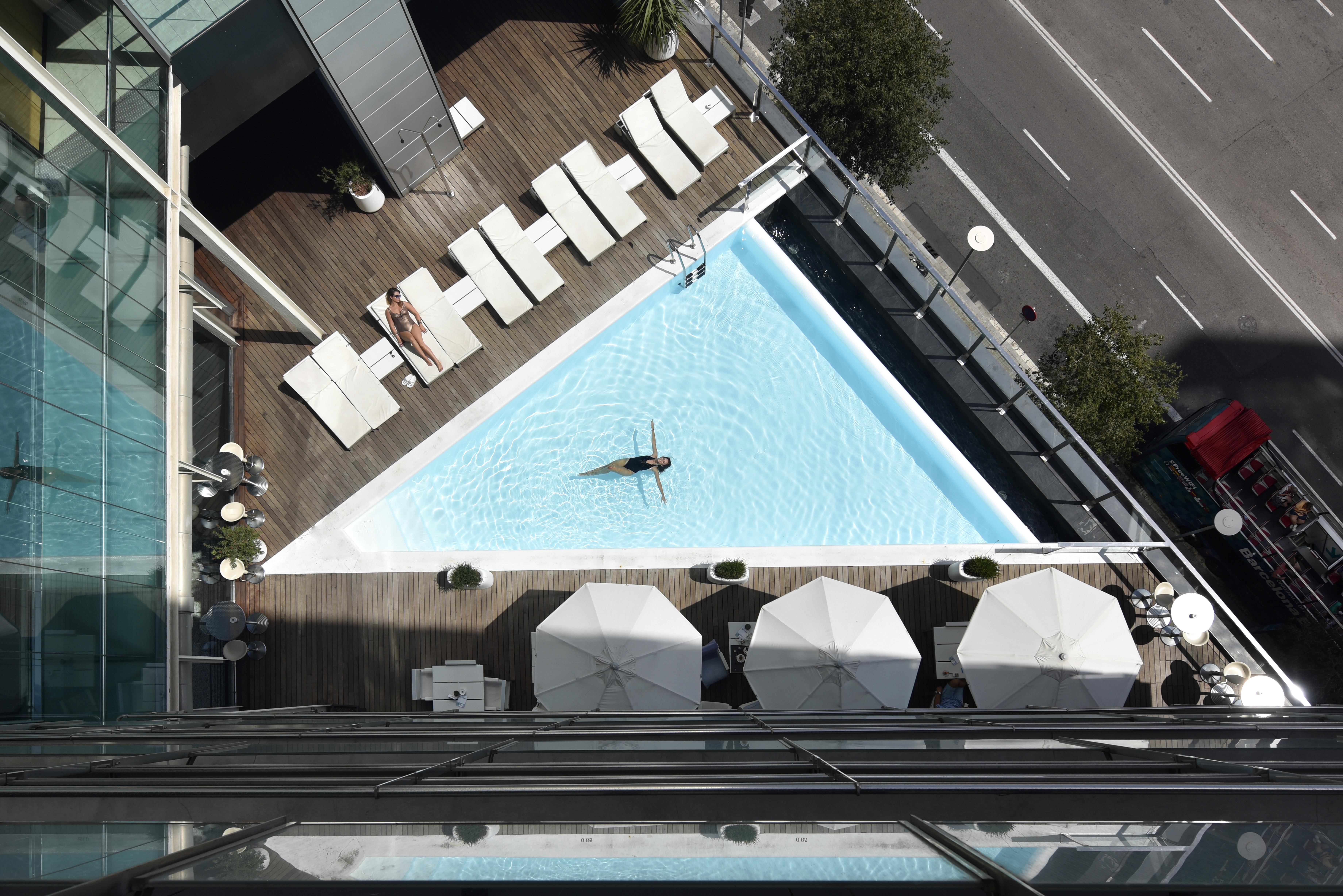 Barcelona Princess — Photos 1